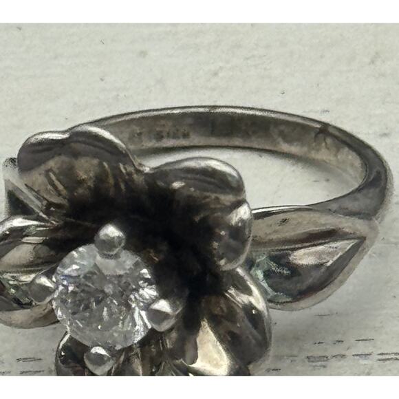 James Avery Sterling Silver 925 Diamond Flower Ring 6G/size 4 - Picture 5 of 7
